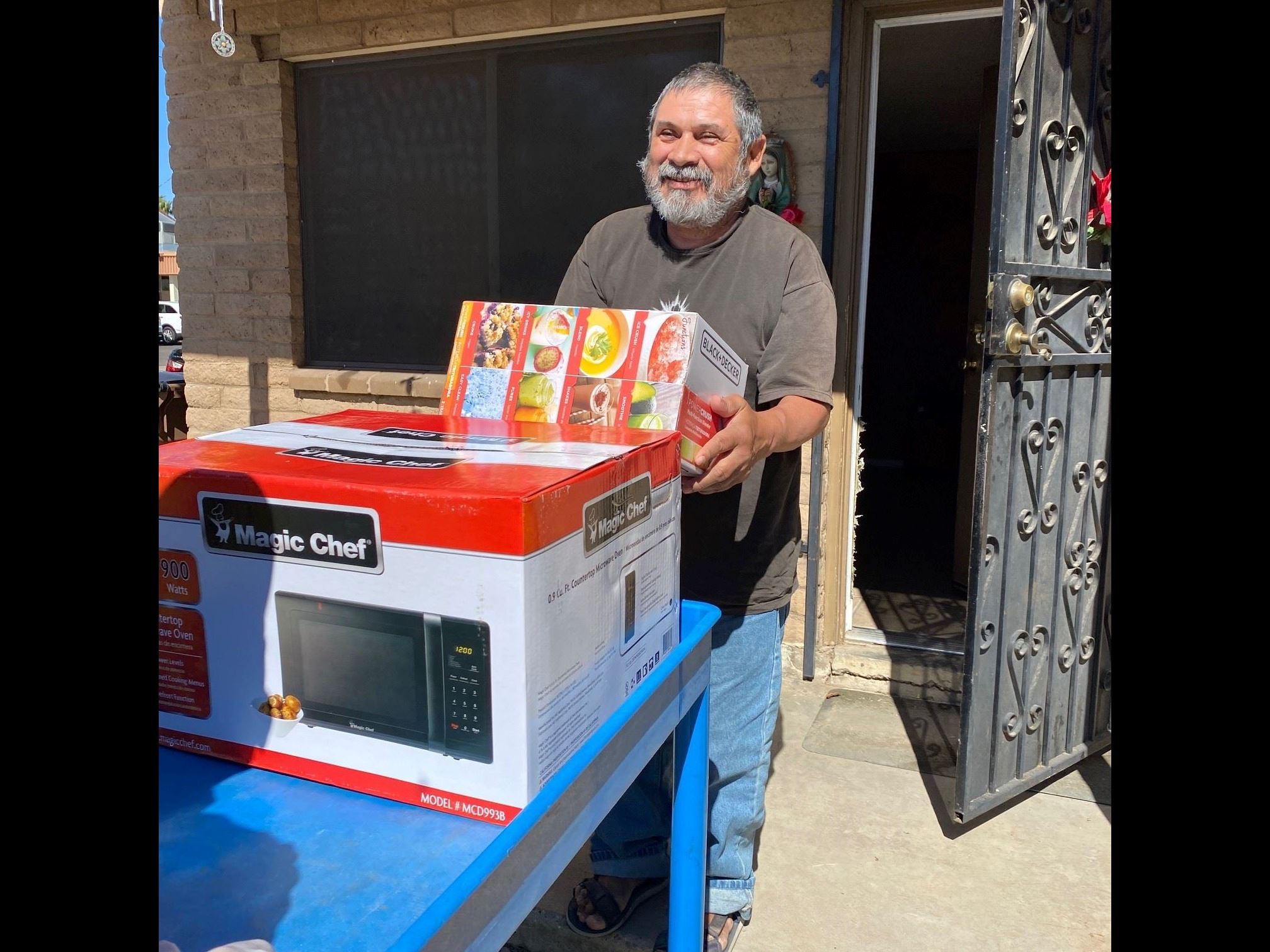 Appliances for the Tolleson senior center members